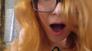 Насладился превосходным минетом и выебал рыжую очкастую девушку