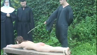 Высекли розгами девченку на лавке