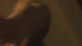 Русская кокетка Юля умеет делать первоклассный минетик