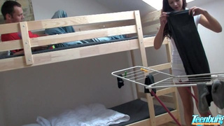 Сестренка решилась на инцест с беспардонным братом