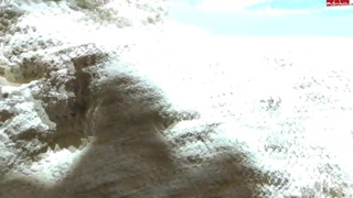 Девку дрючат на пляже с её чёрной подружайкой