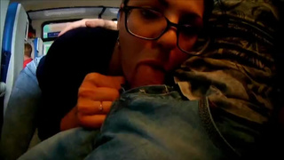 Минетик в автобусе от попутчицы