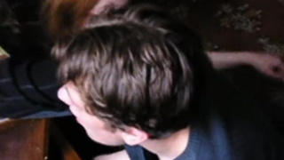 Два пацыка дрючат соседку