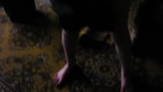 Два пацыка дрючат соседку