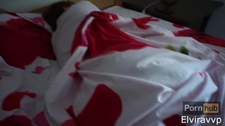 Разбудил и отжарил любимую красавицу в волосатую писю