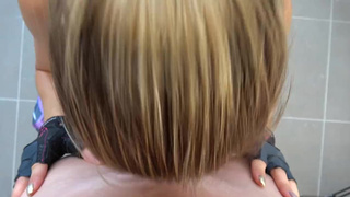 Глядя как дочь качает задницу папаша возбудился и чпокнул её