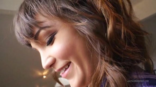 Пердолит очко молоденькой худой брюнетки