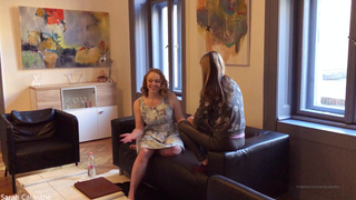 Русская лесбуха Gina Gerson с подружайкой ловят наслаждение от лизания кисок