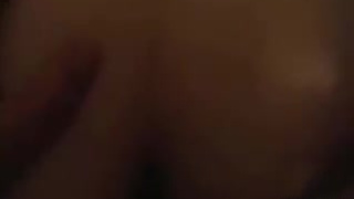 Стерва ебется на четвереньках со своим любимым мужем