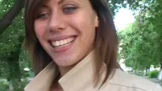 Бойфренд отжарил одноклассницу или одногрупницу в подъезде