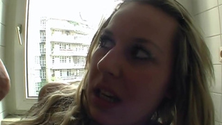 Любительский анальный секс русских на кухне