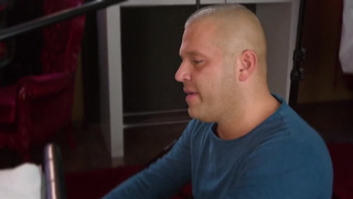 Неумелая Алеся Гагарина Обсасывает хер И Ебется первый раз