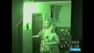 Русская парочка свингеров жестко трахается у себя дома