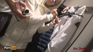 Сухощавая сучки хорошо выебана в примерочной