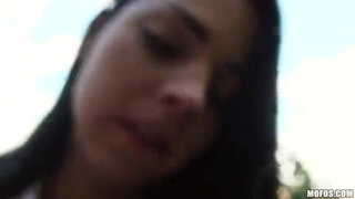 Ебарь лапает аппетитные титьки