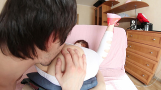 Порвал облегающие лосины и раздолбал шикарную попочку рыжей красотки