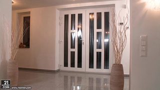 Учитель трахает ученицу во время дополнительного занятия на дому