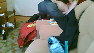 Сосед со своей малышкой решили заснять на камеру частный секс