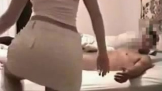 Рогоносец заснял как женушка ебется с любовником