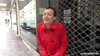 Русский кобель дарит оргазм тощей гимнастке в возрасте