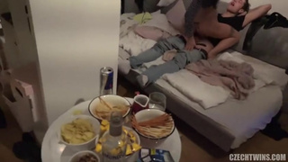 Порно сучки животными смотреть бесплатно