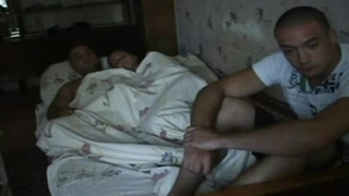 Грациозная Девица Дарит Экстаз Двум Качкам