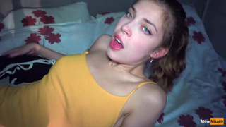 Брат отымел письку русской сестры которая застряла под кроватью