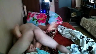 Теперь уже бывшая женушка прыгает на толстом хуйке любовника