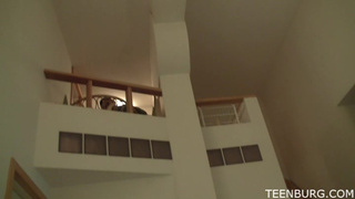 Брат уломал сеструху на еблю напором и лаской