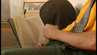 Сынишка увидел стриптиз мамочки и чпокнул ее