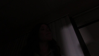 Малышку чпокают в очко на частном анальном кастинге