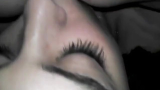 Чувак выложил анальное порно со своей неопытной невестой