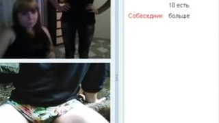 Русские сучки шалят в секс чате