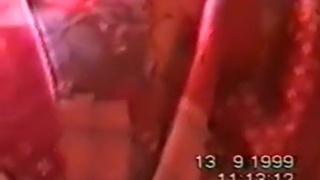 Худенькие стервы делают минетик и шпилятся по очереди в частном порно