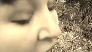 У дорогого есть особенность — снимать черно-белое порно видео и постоянно пересматривать