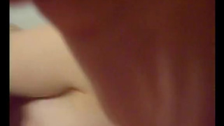 Приватный секс сучки с мохнатой киской и её молодого бойфренда