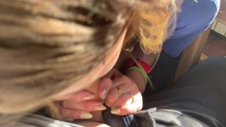 Подсыпал виагру курьерше и трахнул ее в русской домашке