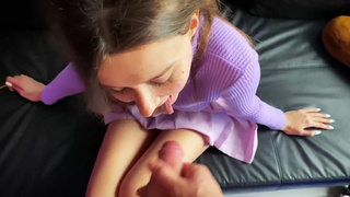 Старший брат сношает пизденку сестры в питерской съемной квартире