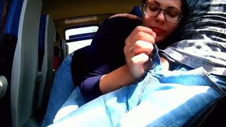 Русская порно нарезка классных минетиков в общественных электричках