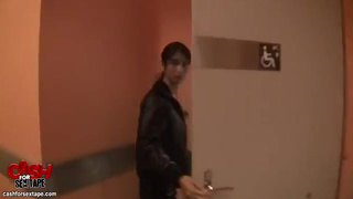 Любительское секс видео с милой теткой Нессой Девиль