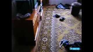 Русская наивная шалава и два бойфренда снимают частный секс