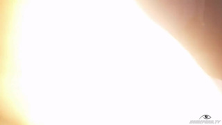 Опытная матюрка соблазняет сынка подруги у себя дома