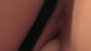 Русская баба мило кайфует от секса