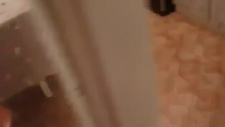 Супруга сняла порно со своим мужем на кухне