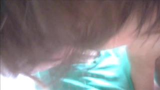 Пенис ласково проникает в бритую пилотку