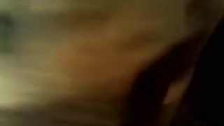 Русская прошмандовка обожает минетик и анальный секс