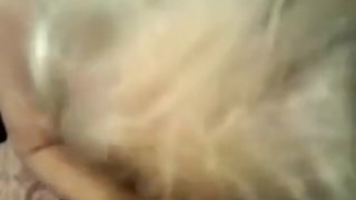 Русская прошмандовка обожает минетик и анальный секс