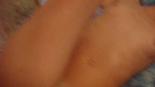 Подружайка не смогла отказать другу и дала в вагину