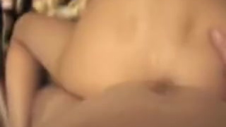 Русская похотливая благоверная обожает анальный секс