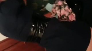 Анальное пробуждение русской малышки попало на любительское видео